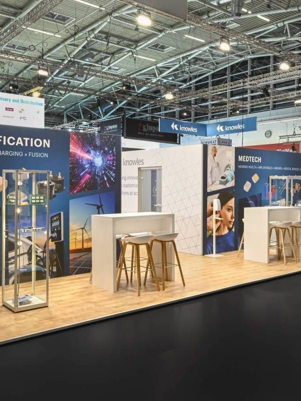 Knowles Messestand