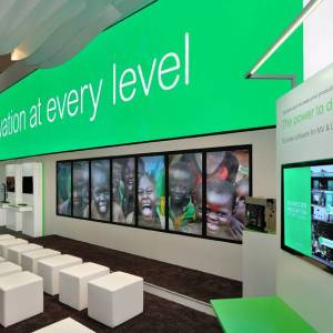 Messestand Schneider Electics