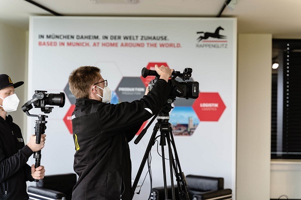 Rappenglitz Messebau virtuelle Pressekonferenz im Digital Loft