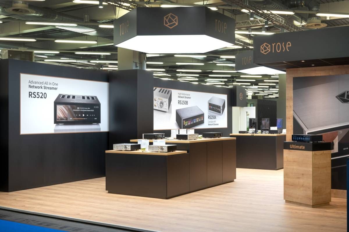 HIGH END Messestand